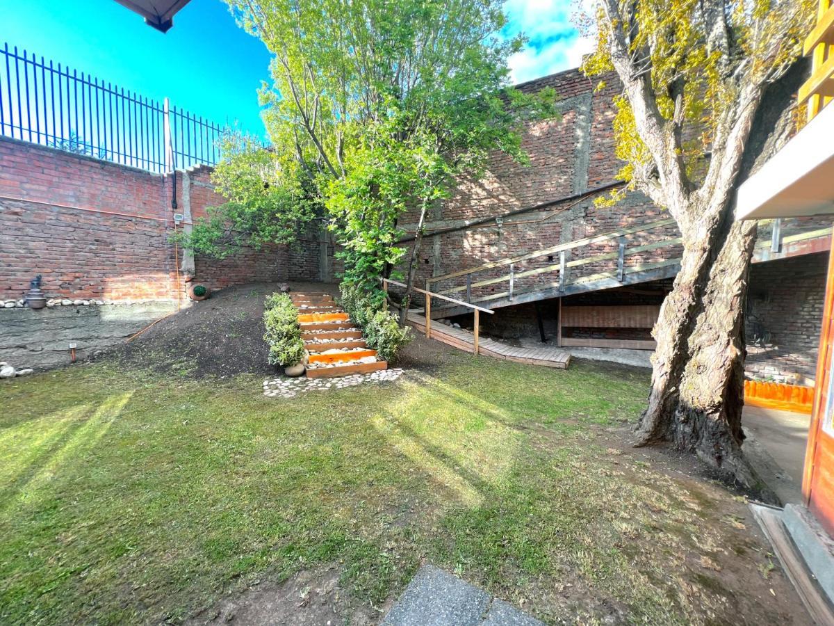 Apartamento Incredible Downtown Duplex With Interior Backyard Punta Arenas Exterior foto