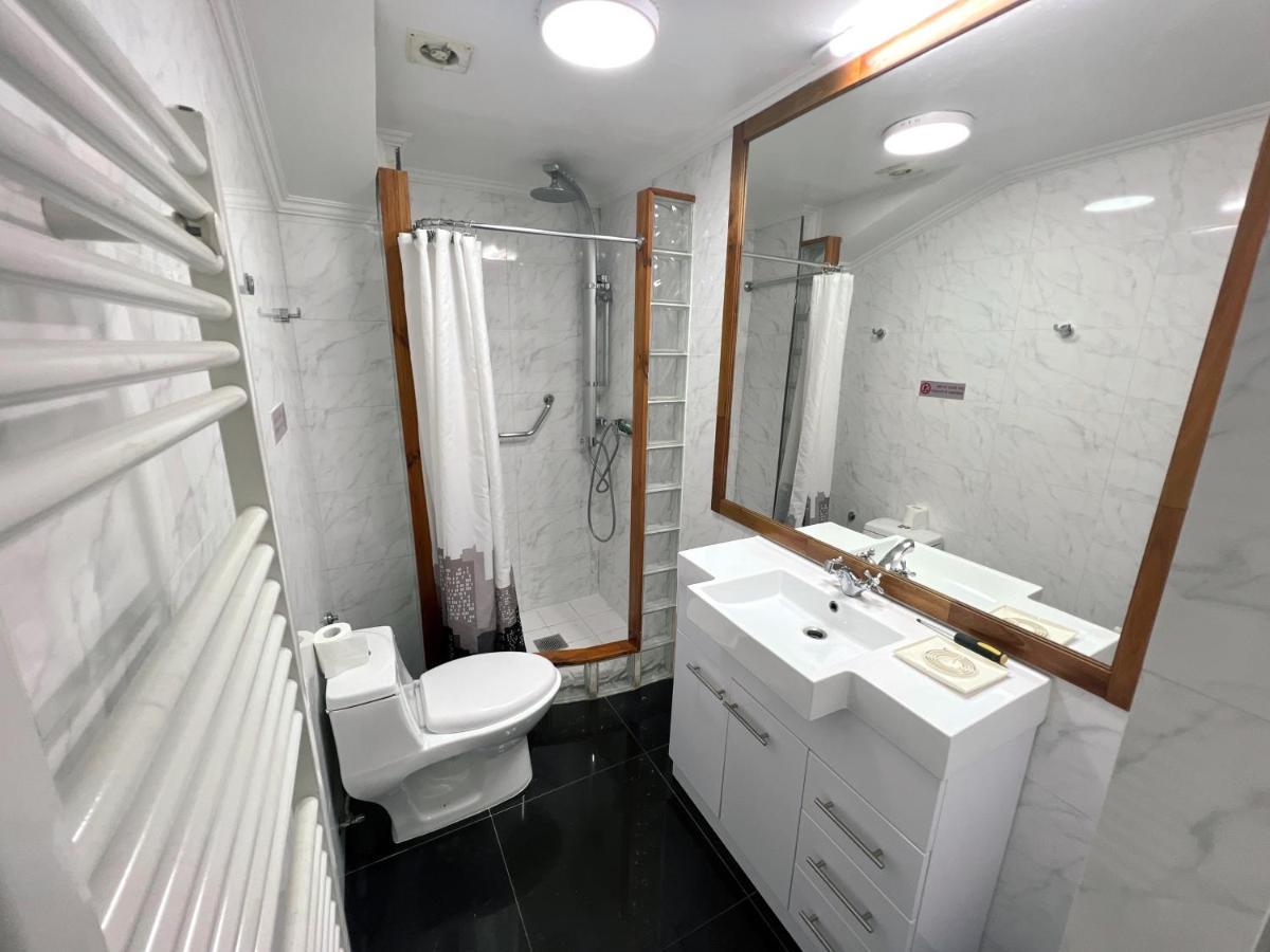 Apartamento Incredible Downtown Duplex With Interior Backyard Punta Arenas Exterior foto